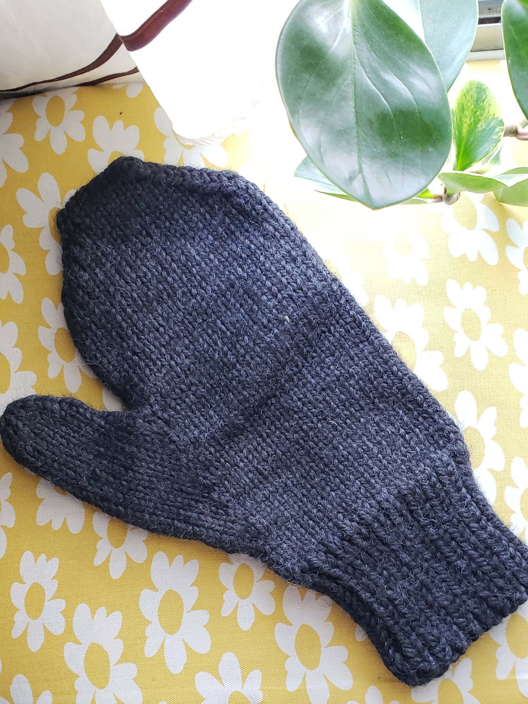 Bulky mitten in Size 5 (Adult Large).